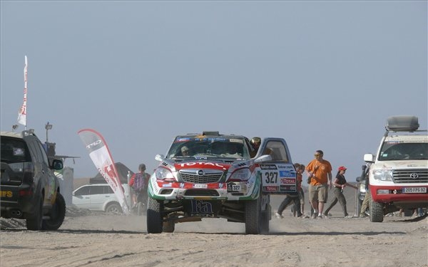 Dakar 2013 - A zárónapon is érdekelt minden magyar egység
