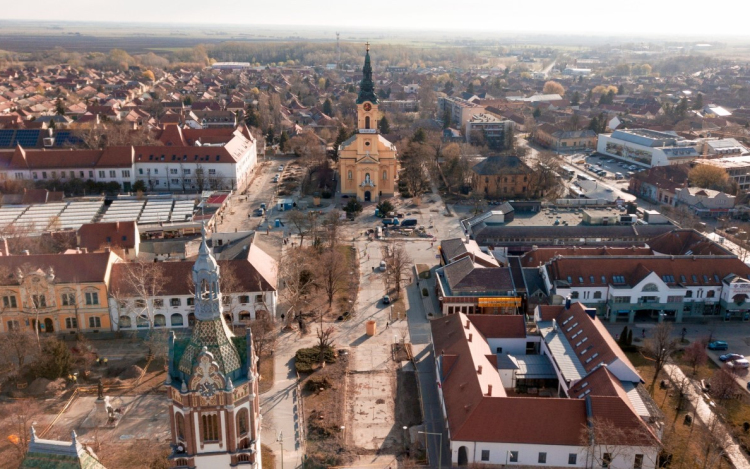 Így szépül meg Kiskunfélegyháza - fotókkal