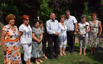 Ki Mit Tud vetélkedőt rendeztek az időseknek