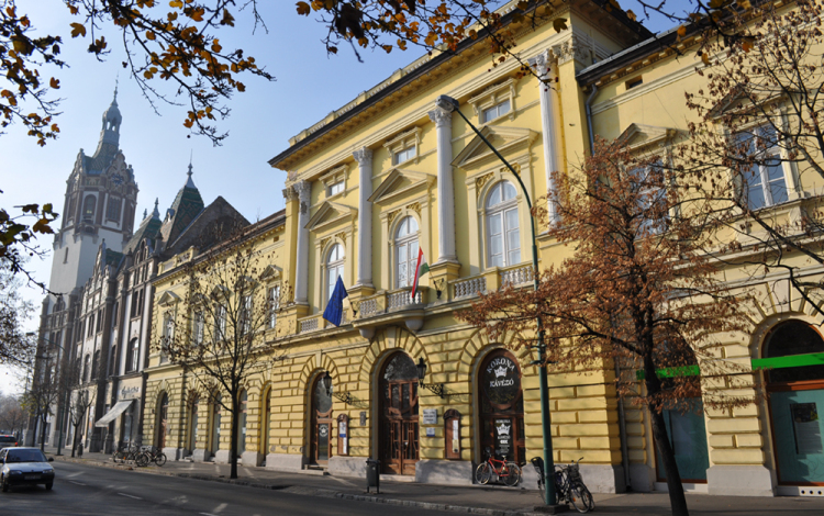  Móra Ferenc Művelődési Központ októberi programja 