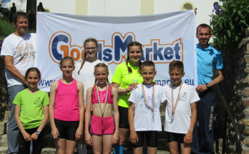 Szép eredményekkel tért haza a Jogging Plus Szuperinfó utánpótlás csapata