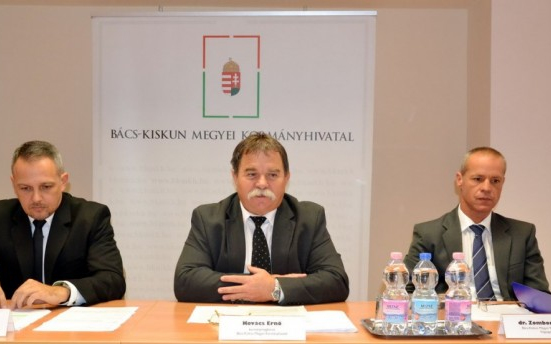 Minden készen áll az állami földek gazdáknak történő árverezéséhez