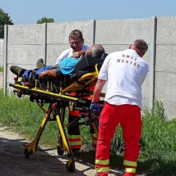 Heten sérültek meg egy balesetben Kiskunfélegyházánál