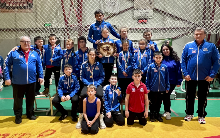 Eredményesen szerepeltek a félegyházi birkózók a hétvégén