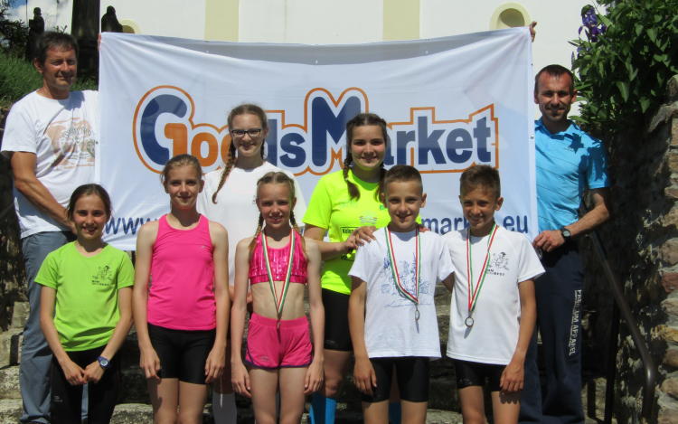 Szép eredményekkel tért haza a Jogging Plus Szuperinfó utánpótlás csapata