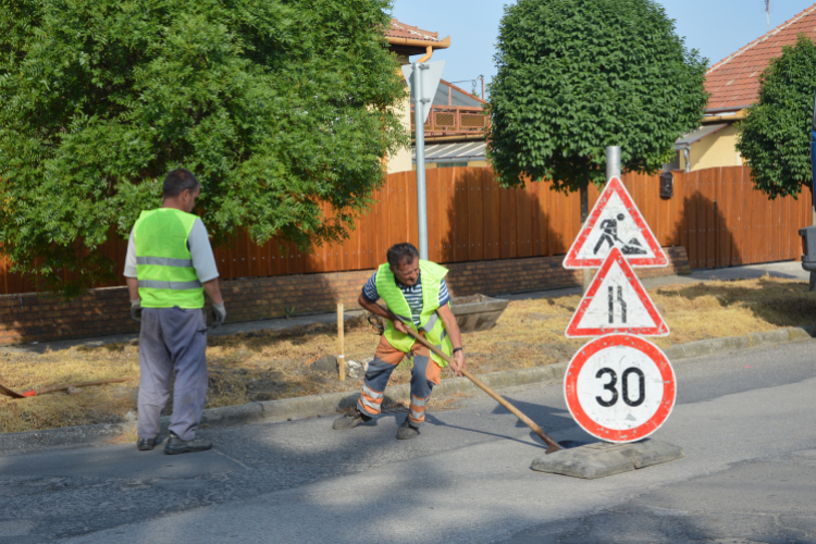 Megkezdődtek a munkálatok a Nefelejcs utcán