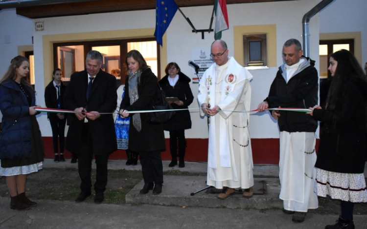 Turisztikai Központot adtak át Petőfiszálláson