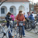 Két kerékkel a Bankfalui Emlékparkba