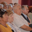 Meglepetés előadó szórakoztatta a nyugdíjasokat