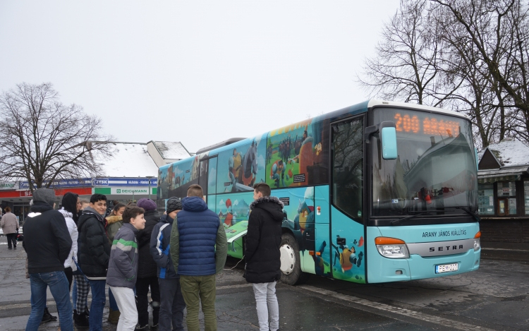 Egyedülálló kiállítás a 200 éve született Arany János emlékére