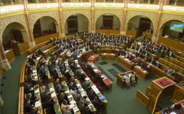 Napirenden a pedofília szigorúbb büntetése