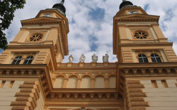 Hírek a Szent István Templomból