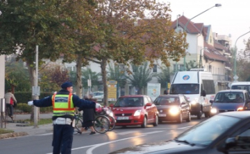 Megújulnak a jelzőlámpák