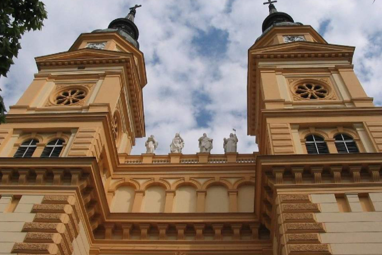 Hírek a Szent István templomból