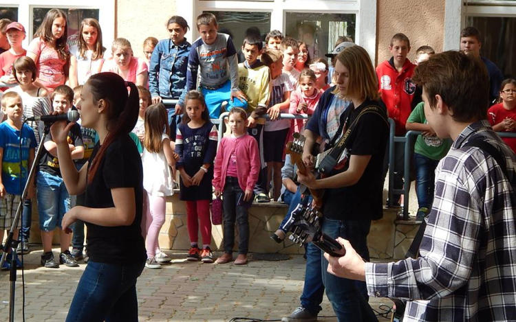 Sikeresen toborzott a Rocktábor