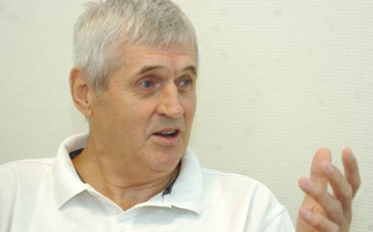 Elhunyt a nagy mesélő Kampó, Vass Ferenc