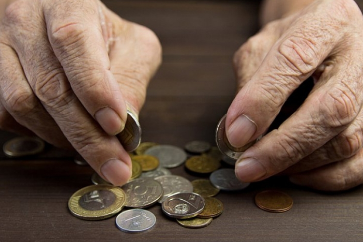 Jön néhány fontos változás, ami a nyugdíjakat érinti