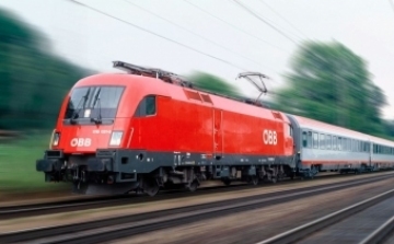 Mávinform: Ausztria felől nem jönnek Magyarországra vonatok