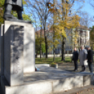 Egy gyertya égjen a háborúban elesettekért is