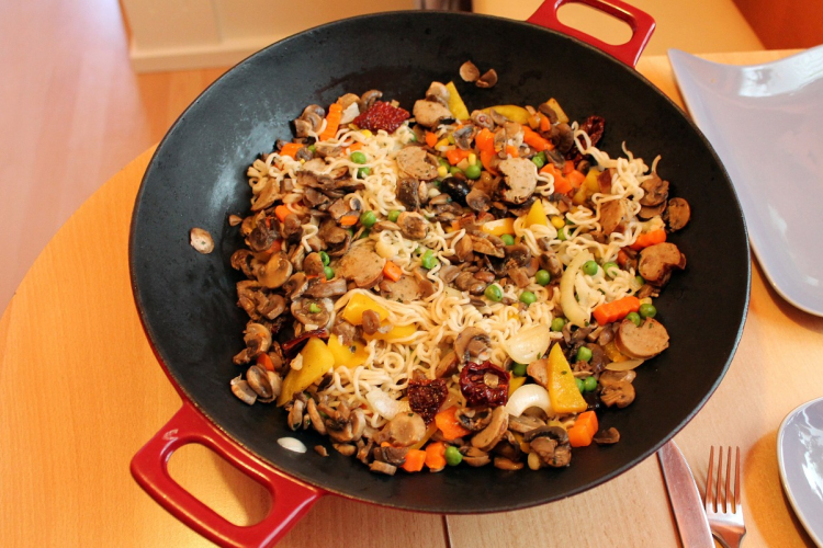 3 ételtípus, amit bátran elkészíthetünk öntöttvas edényben