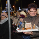 A mézeskalács meseváros darabjai otthonra leltek