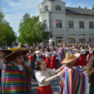 Bolondballagás Kiskunfélegyháza főutcáján