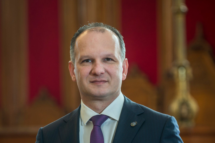 Csányi József függetlenként indul az időközi választáson