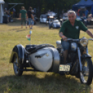 Dübörögnek az oldalkocsis motorosok a Parkerdőben