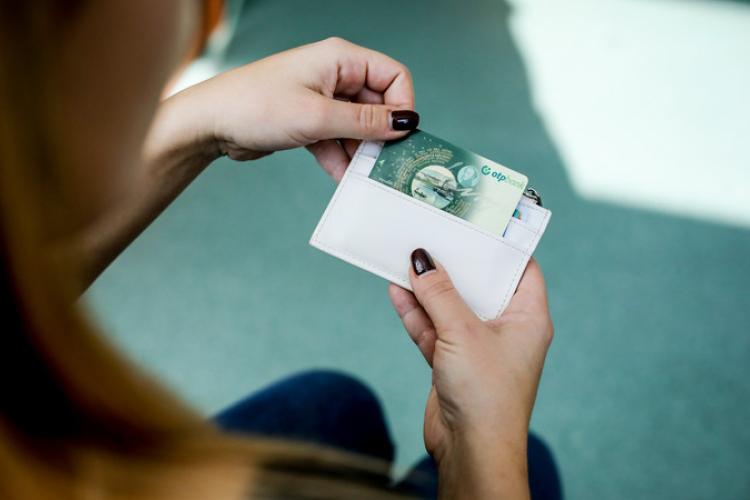 A Szép-kártyára érkező juttatások 50 százaléka lakásfelújításra is felhasználható lesz