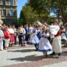 Szüreti felvonulás a Kossuth utcán