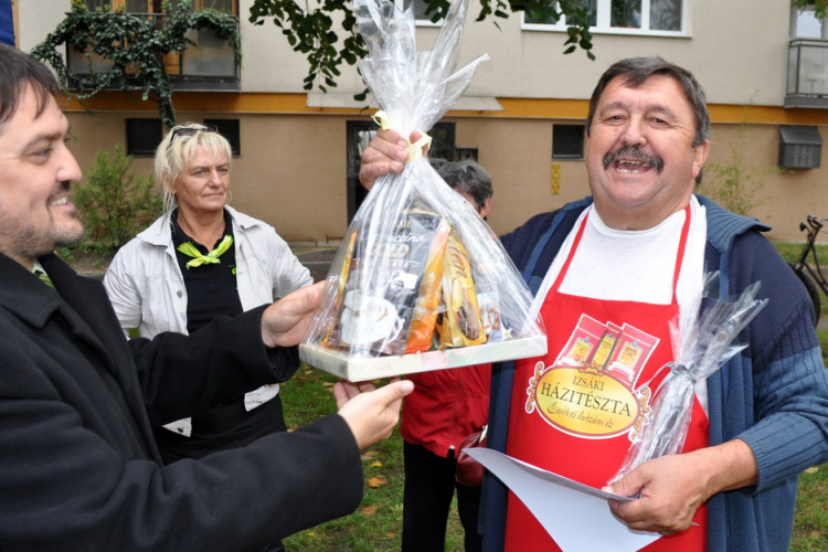 Feladták a leckét a főzőverseny zsűrijének