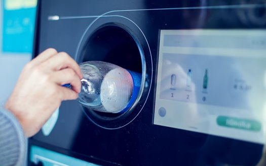 Januártól jönnek a kötelező visszaváltási díjas termékek