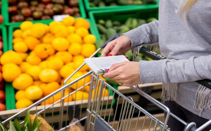 Erről mélyen hallgatnak a boltok: tízezreket spórolhatsz, ha így vásárolsz