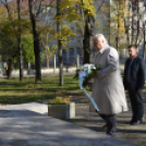 Egy gyertya égjen a háborúban elesettekért is