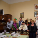 Lovaskocsival járta be Petőfiszállást a Mikulás