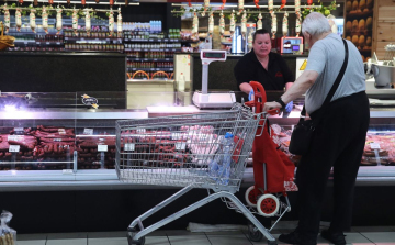 Életbe lépett az árrésstop – ennél a harminc élelmiszernél várható árcsökkenés