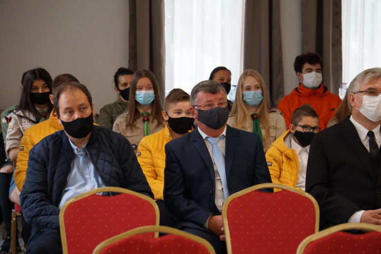 Érseki szentmise és közösségi ház átadás Kiskunfélegyházán