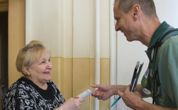 A nyugdíjszerű ellátásban részesülők is kapnak nyugdíjprémiumot