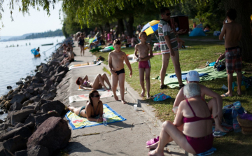 Megnézheti, mennyire tiszta a strand, ahova utazik