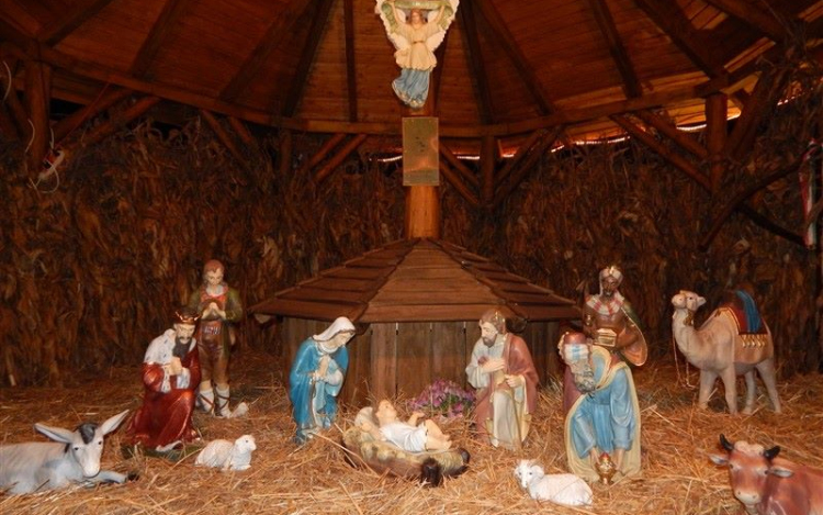 Adventi körkép