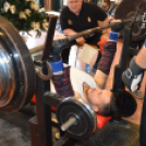 Győzelem a mázsás vasak felett