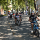 Végigdübörögtek az Oldalkocsis Motoros Találkozó résztvevői a Kossuth utcán
