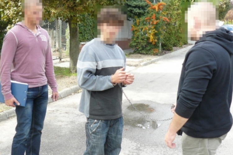 Elfogták a „kecskeméti ölelgetőt”