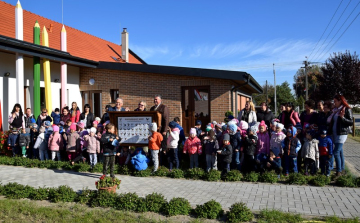 Szomszédoló a petőfiszállási Csicsergő Óvodában