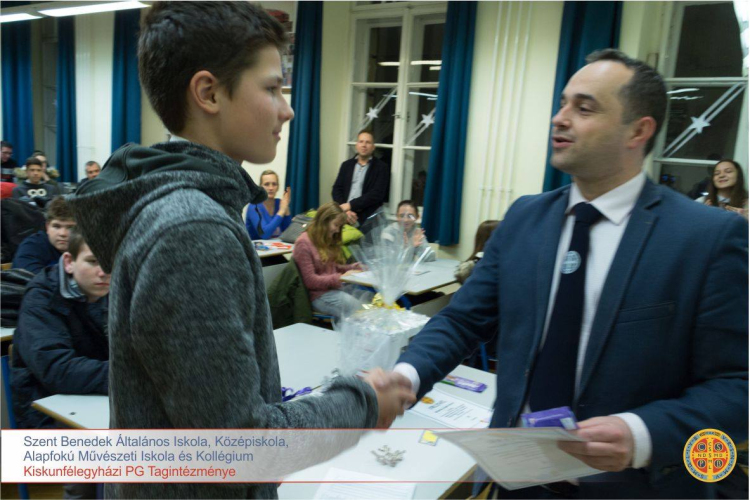 Előkelő helyezések az informatika versenyen