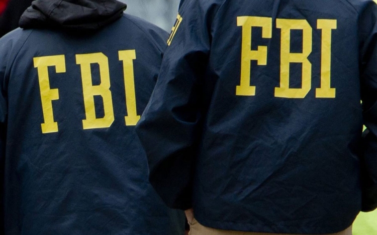 Terrorcselekményként vizsgálja a floridai katonai támaszponton elkövetett lövöldözést az FBI
