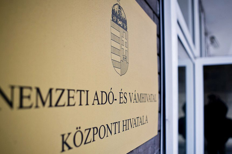 Mostantól automatikusan vehető igénybe az adókedvezmény