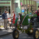 Szüreti felvonulás a Kossuth utcán