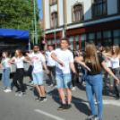 Felpezsdítették álmos városunkat a ballagó diákok