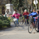 Két kerékkel a Bankfalui Emlékparkba